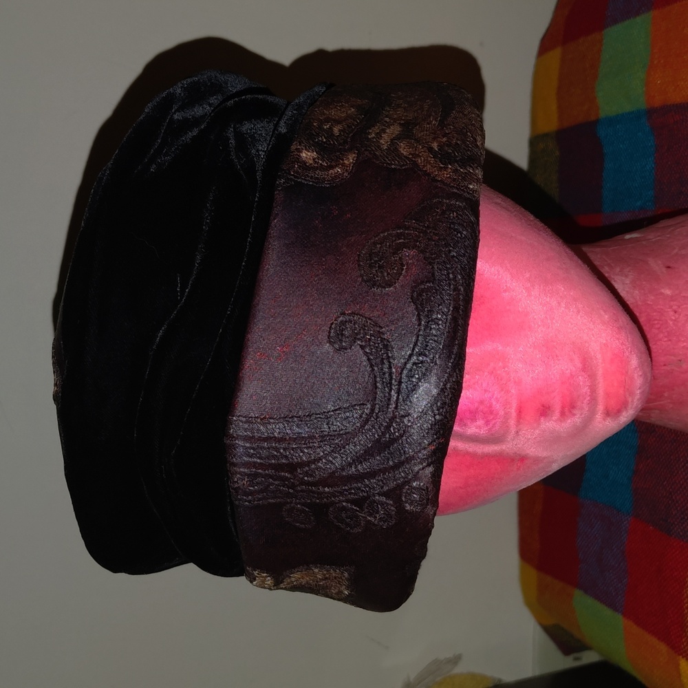 PANDEMONIUM Seattle Ana Renaissance In Oxblood w/ Black Velvet Hat New